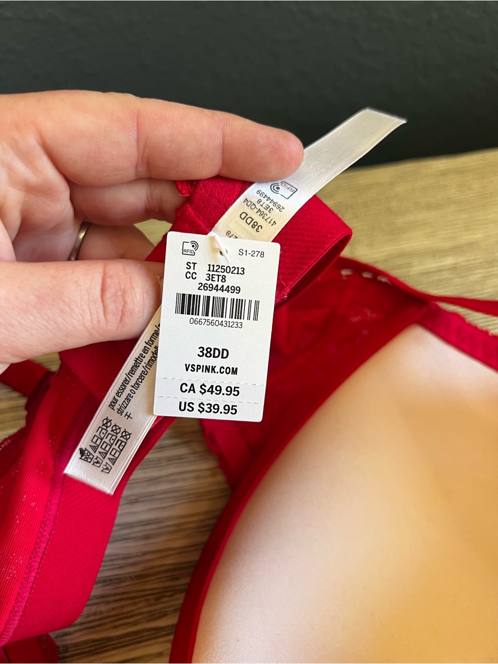 🆕 Victoria's Secret Balconette Red Lace Push-Up Bra with Floral Overlay - Picture 4 of 6
